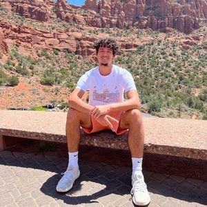 Meet your Posher, Quentin